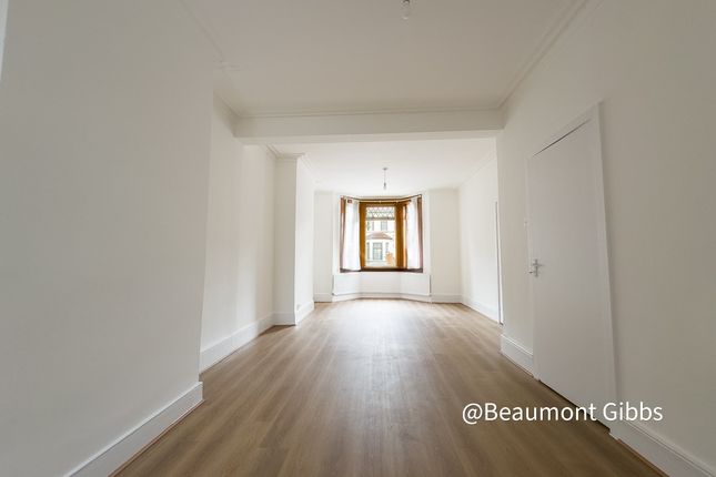 24 Griffin Road, Plumstead, London photo 3