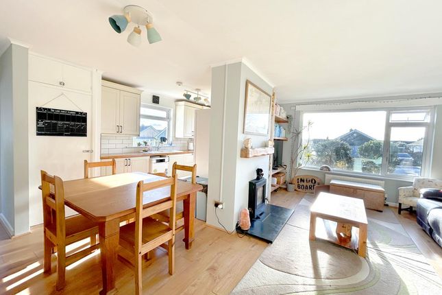 6, East Close, Helston photo 2