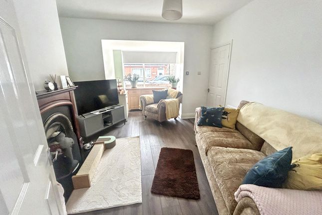 14, Jasper Avenue, Ryton photo 2