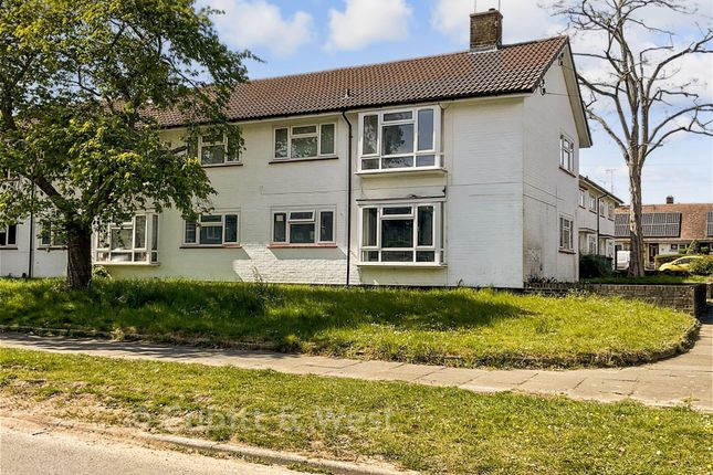 16, Boswell Road, Crawley photo 2