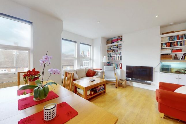 Thumbnail Flat for sale in Putney Bridge Road, London