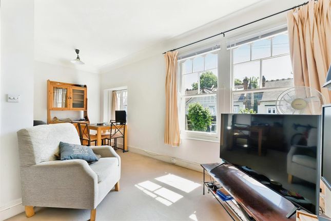 Flat for sale in Stanton Road, London