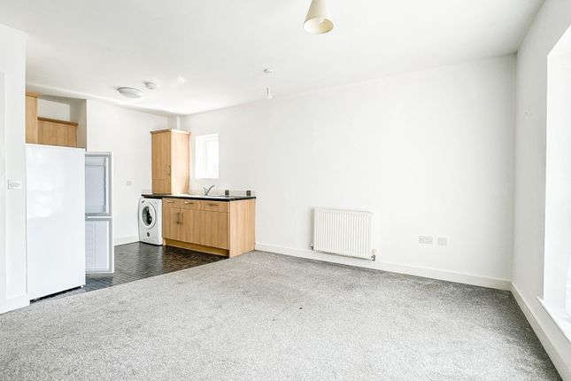 Thumbnail Flat for sale in Linden Quarter, Cromwell Street