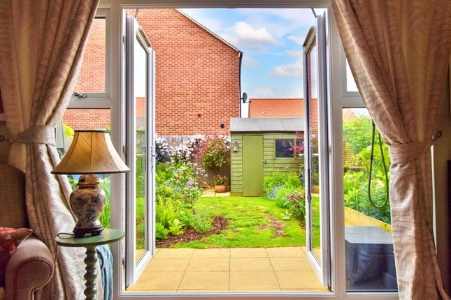 19, Goldcrest Avenue, Lincoln photo 3
