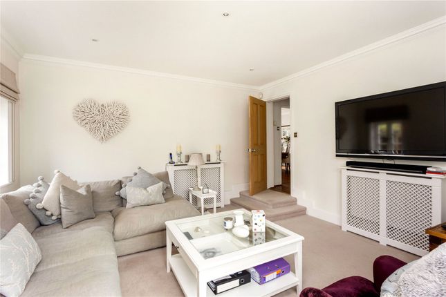 Kingsbury Lodge,, Five Ashes Road, Crowborough photo 4