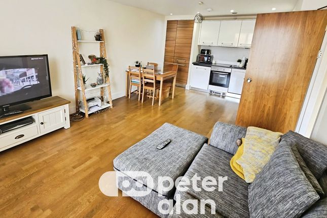 133, Cardiff photo 2