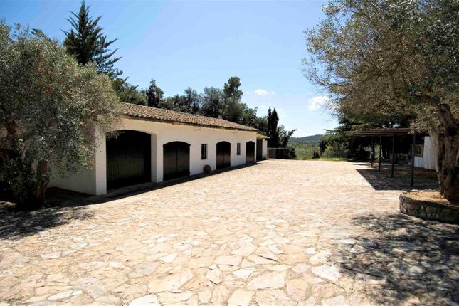 Villa for sale in Mont-Ras, Costa Brava, Catalonia