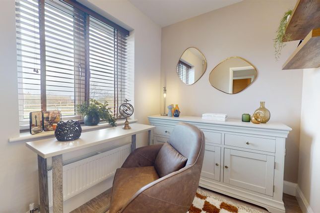 Plot 142, The Lowden, Lackham Place, Chippenham photo 3