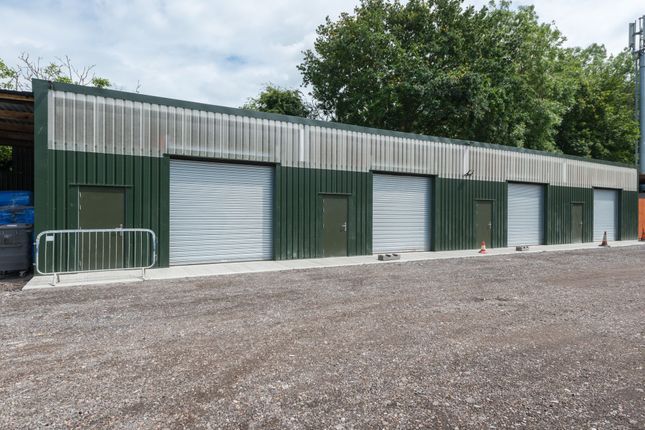 Industrial to let in Greensole Yard, Manston