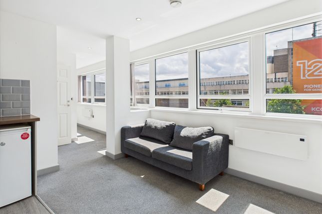 Flat 314, Tivoli House, South Street, Hull photo 3
