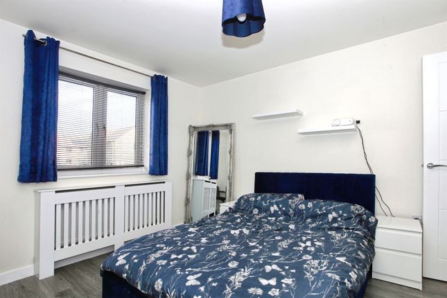 47, Porter Avenue, Peterborough photo 4