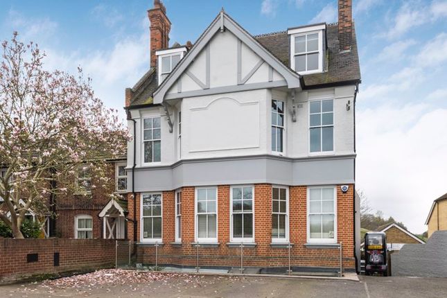 Thumbnail Flat for sale in Vicarage Road, Bexley
