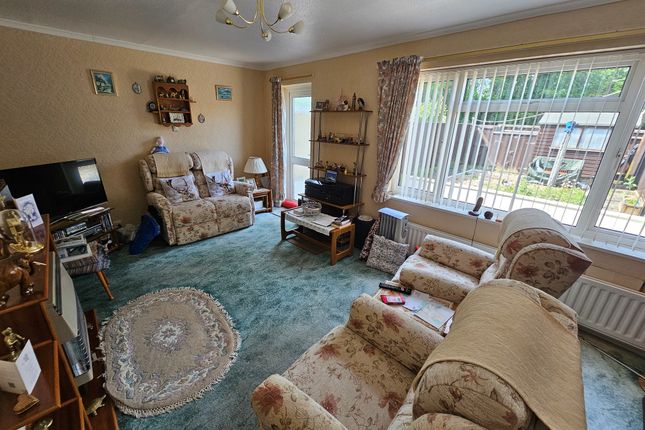 Terraced house for sale in Tamar Close, Hawkslade, Aylesbury