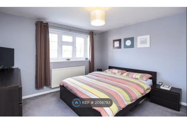 Thumbnail Flat to rent in Leicester Road, New Barnet, Barnet