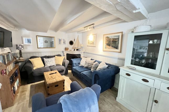 Cregyn, Gurnick Street, Mousehole photo 2