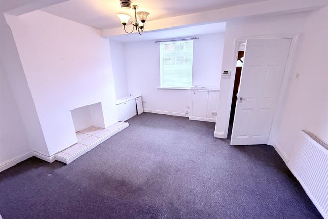 Trafford Road, Eccles photo 3