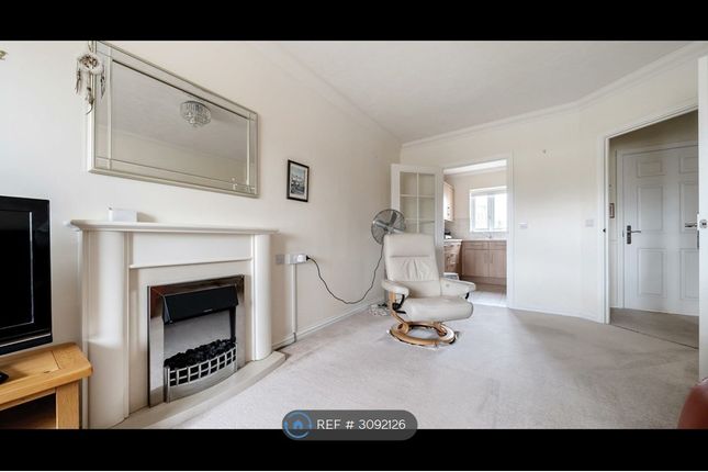 Grove Road, Woking photo 3