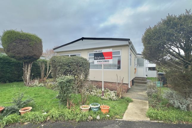 3-bed caravan on 120, Conifer Way, Locking, Weston-super-Mare, £105,000