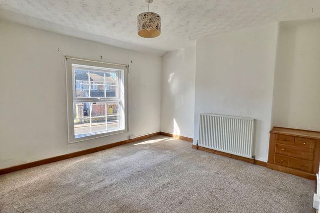Terraced house for sale in Staplegrove Road, Taunton