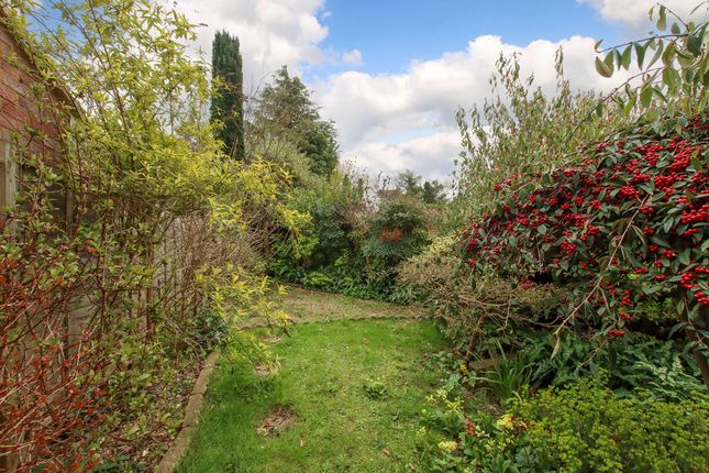 40, Langley Avenue, Hemel Hempstead photo 3
