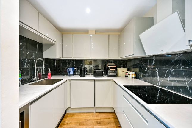 Flat for sale in Balmoral Road, Worcester Park