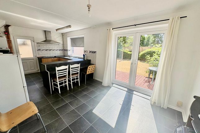 48, Nottingham photo 2