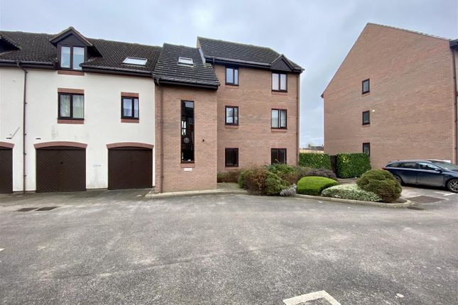 Thumbnail Flat to rent in Chestnut Place, Southam