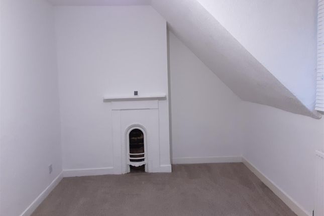 8, The Village, Peterborough photo 4