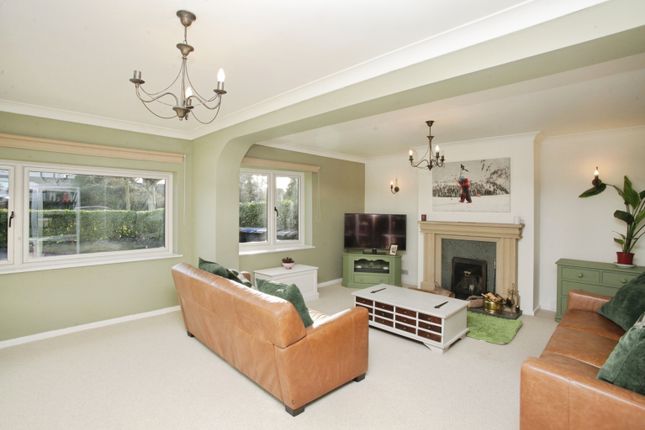 13, George Fox Lane, Fenny Drayton photo 3