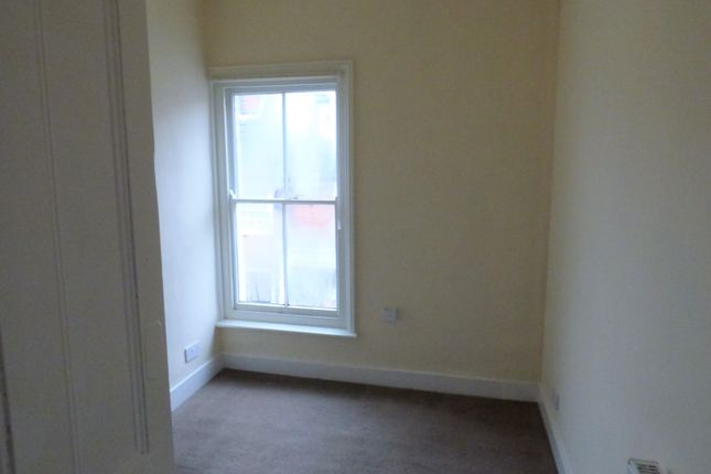 Maisonette to rent in Hungate, Beccles
