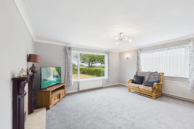61, Saxilby Road, Lincoln photo 4