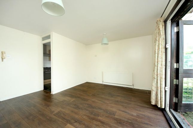 Flat for sale in Holley Road, London