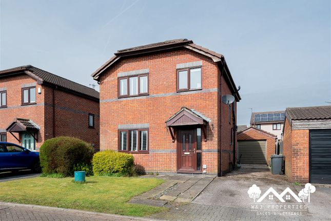 Detached house for sale in Maple Crescent, Rishton