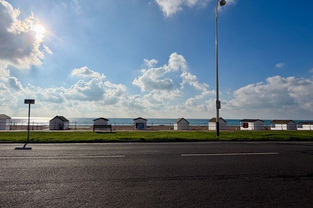 De la Warr Parade, Bexhill-on-Sea photo 2