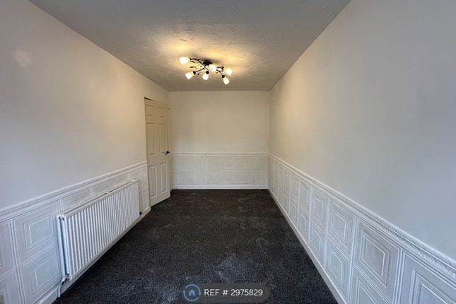 Wolfreton Crescent, Clifton Swinton, Manchester photo 5
