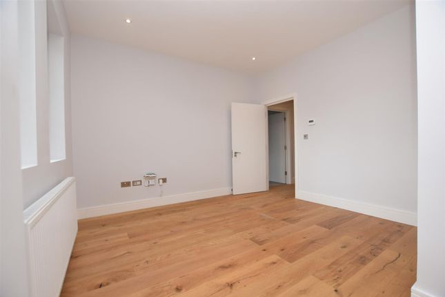 Flat 46, Newfoundland Court 31-49 Newfoundland Circus, Bristol photo 3