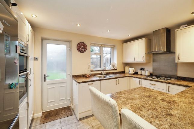 5, Weyacres, Derby photo 5