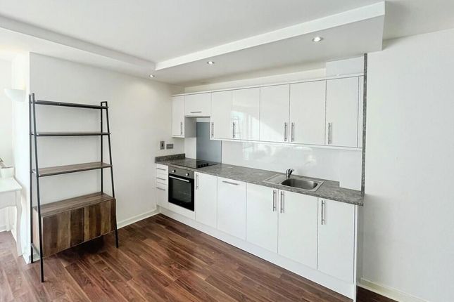 47 West Point, Wellington Street, Leeds photo 4