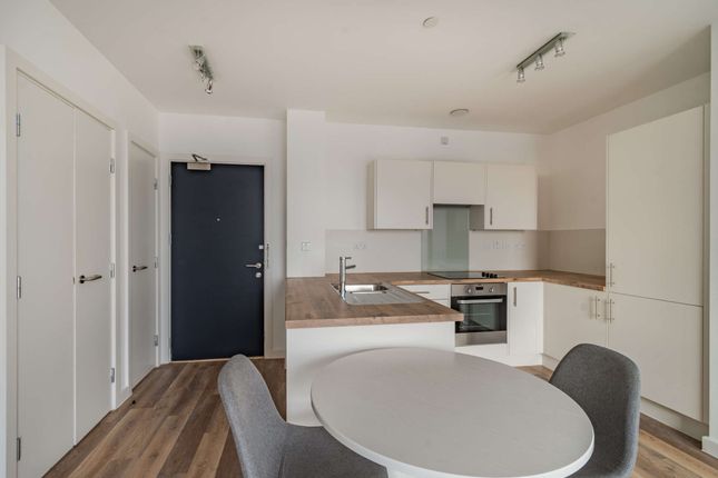 Thumbnail Flat to rent in Apartment 914, The Wullcomb, Highcross Street LE1, Furnished