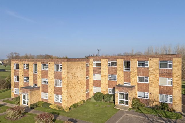 2-bed flat on 11,, Fairlawns, Colbert Avenue, Essex, £350,000