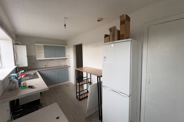 72, Mayfield Avenue, Kilmarnock photo 5