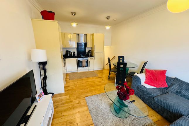 Thumbnail Flat to rent in Trinity Road, London