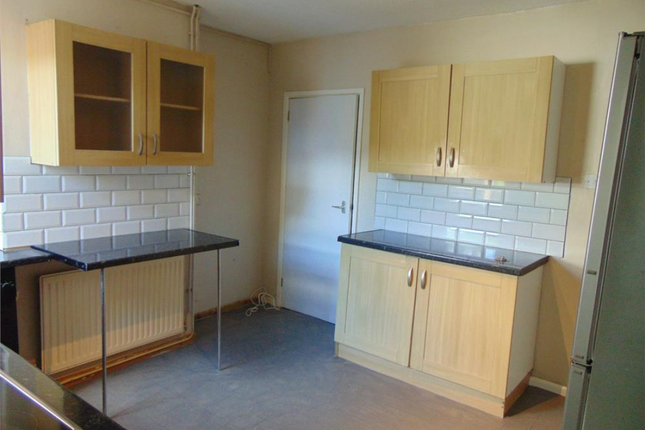 14, Victoria Street, Berkshire photo 4