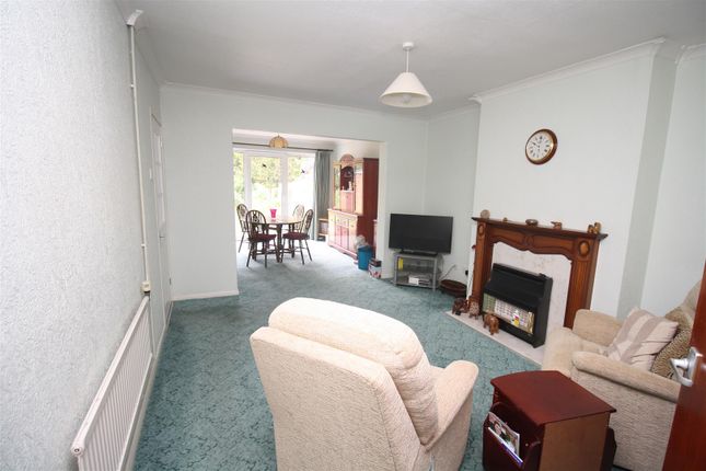 10, Warners Road, Milton Keynes photo 2