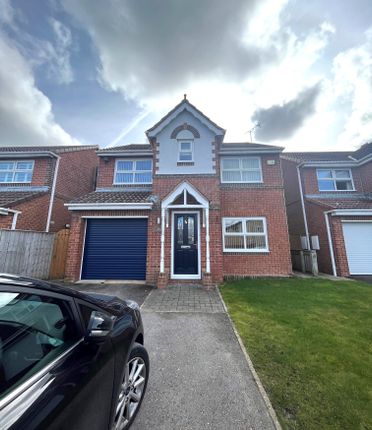 Thumbnail Flat for sale in Oaklea Mews, Newton Aycliffe, County Durham