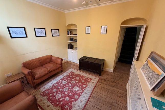 2 Rigbys Court, Norwich photo 4