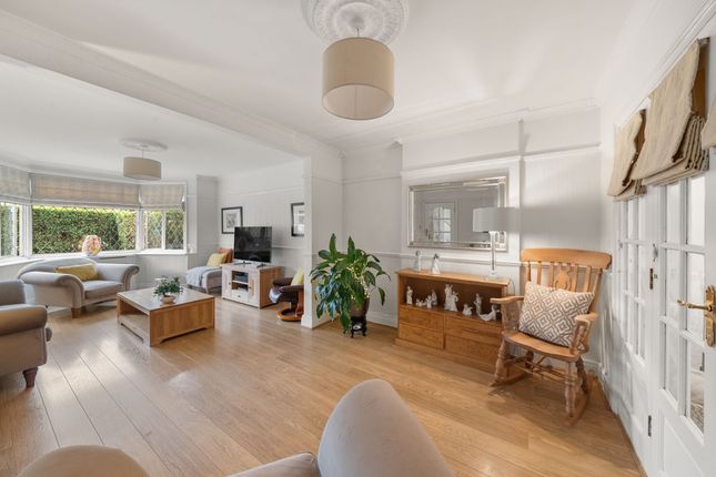 2, Princes Drive, Harrow photo 3