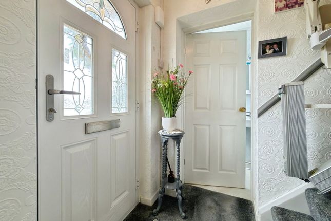 10, Brynawel, Swansea photo 2