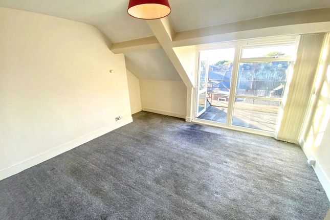 Flat 4 - 3, Cleveland Road, North Shields photo 2