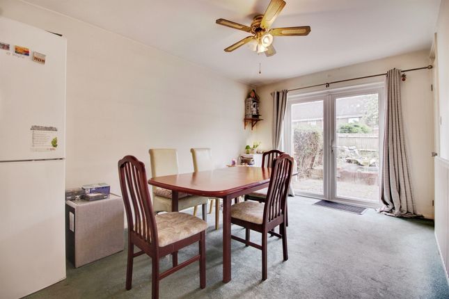 25, Waterford Green, Welwyn Garden City photo 4